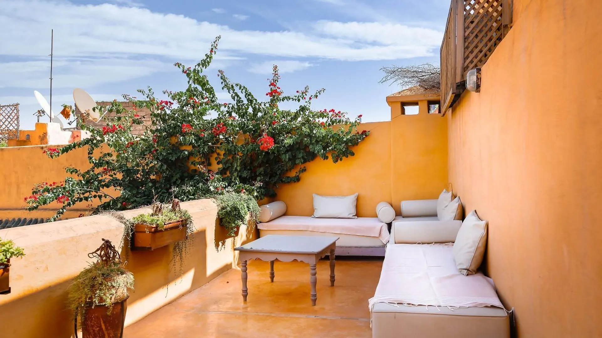 Riad Dar Aman Marrakesh 3*,